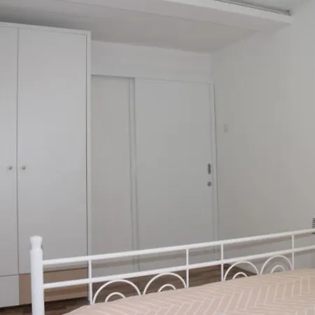 Apartman Vila Galerija Ii شقة